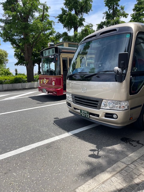 あかいくつと並んで♪