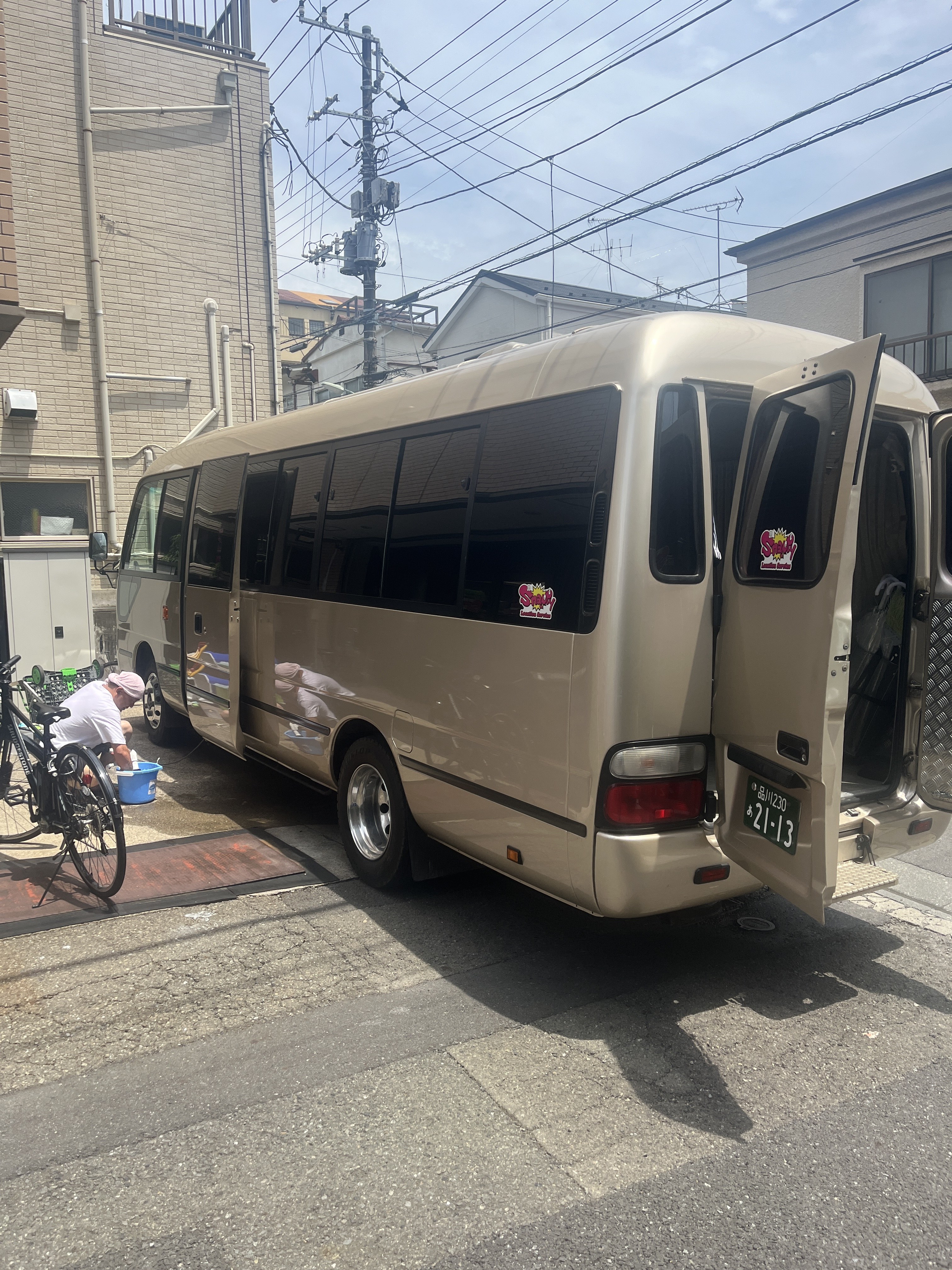 猛暑日の洗車はツライ